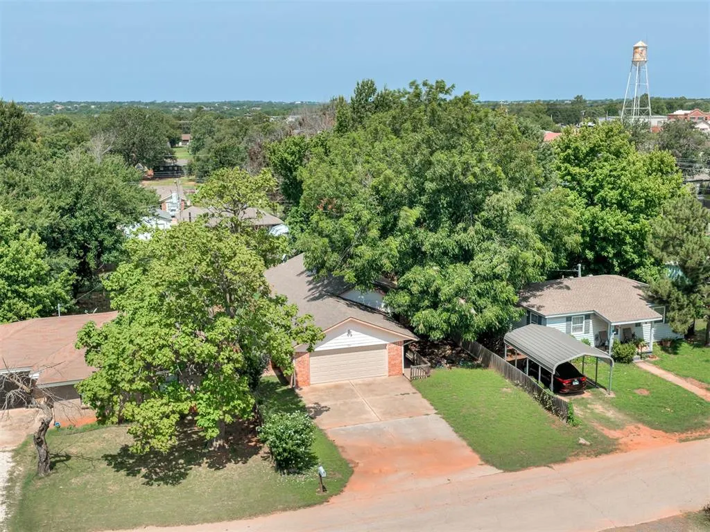 Photo 29 — 309 S Van Buren Avenue, Blanchard, OK 73010