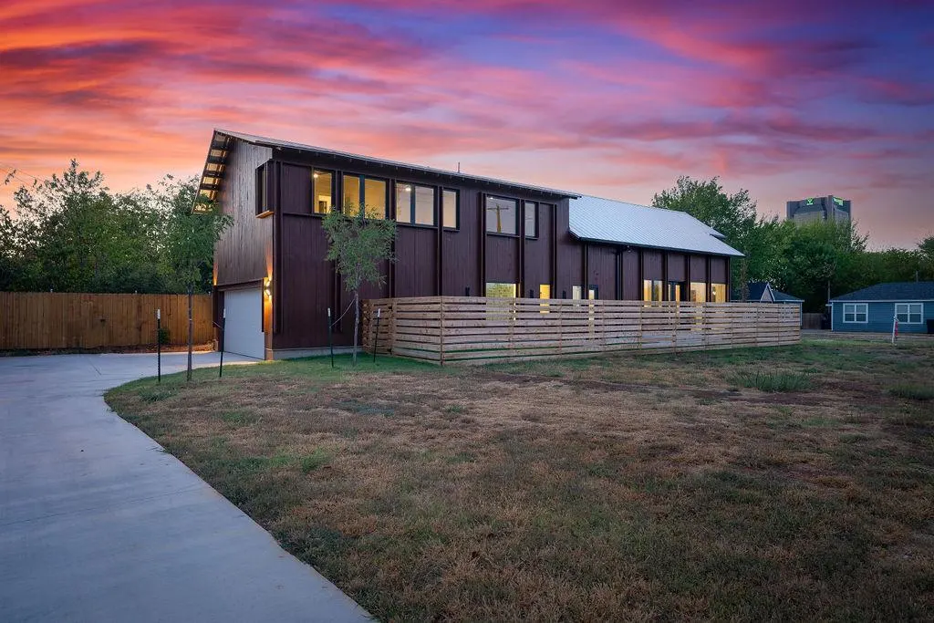 Front exterior — 1504 NW 46th Street, Oklahoma City, OK 73118