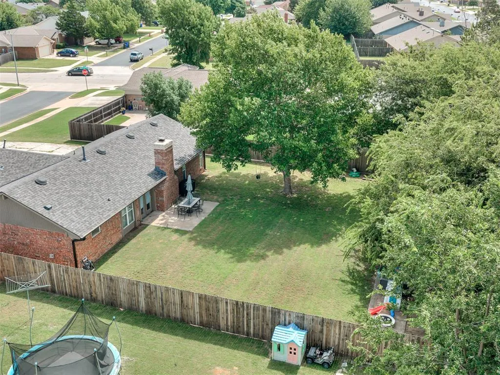 Photo 37 — 3216 Greenwood Drive, Norman, OK 73072