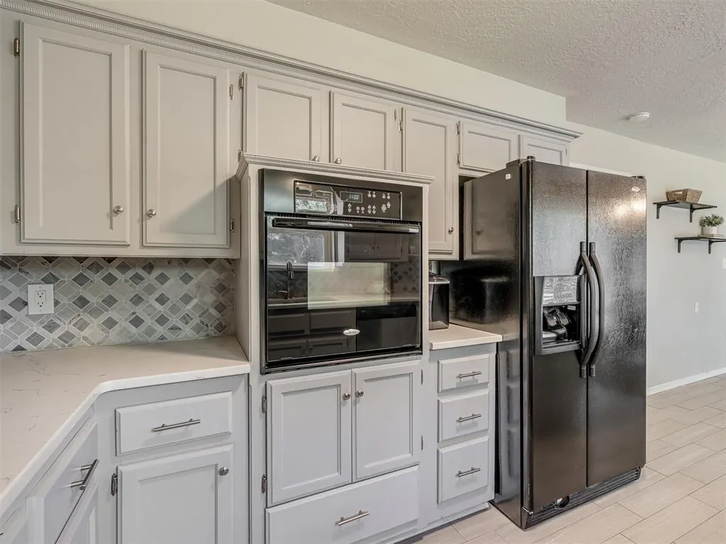 Photo 14 — 3216 Greenwood Drive, Norman, OK 73072