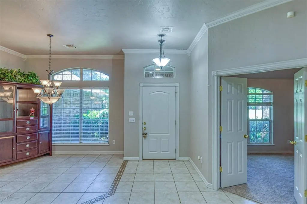 Photo 7 — 1408 Foxboro Lane, Blanchard, OK 73010