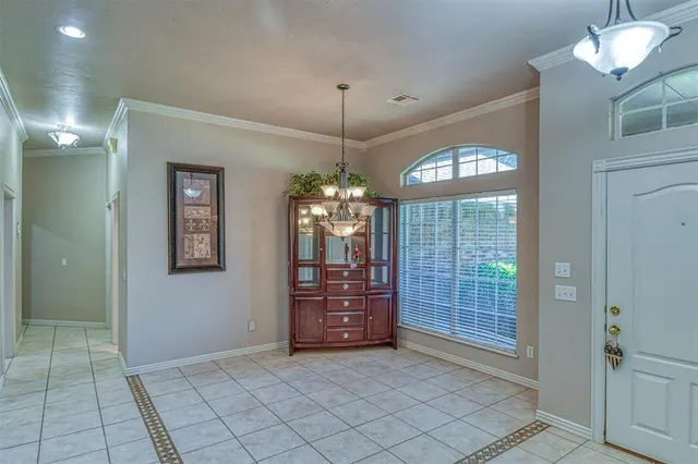 Photo 8 — 1408 Foxboro Lane, Blanchard, OK 73010