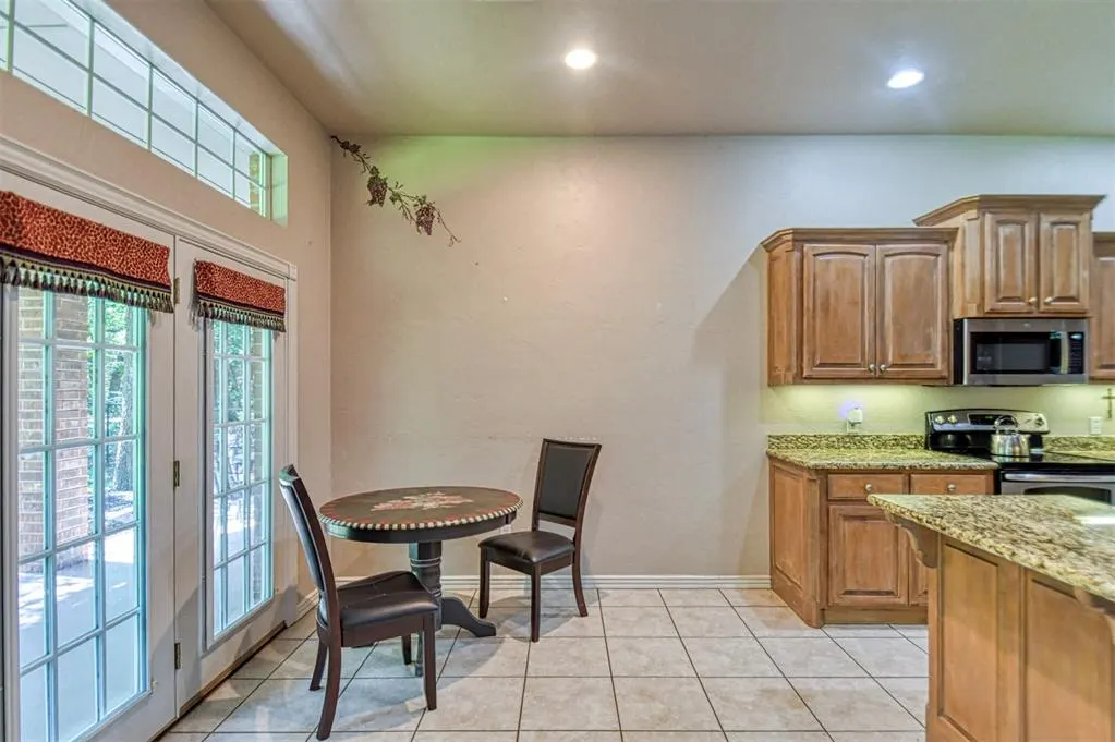 Photo 20 — 1408 Foxboro Lane, Blanchard, OK 73010