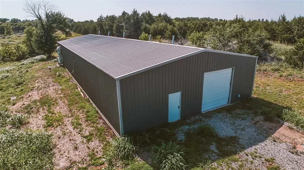 Photo 4 — 8251 N Choctaw Road, Coyle, OK 73027