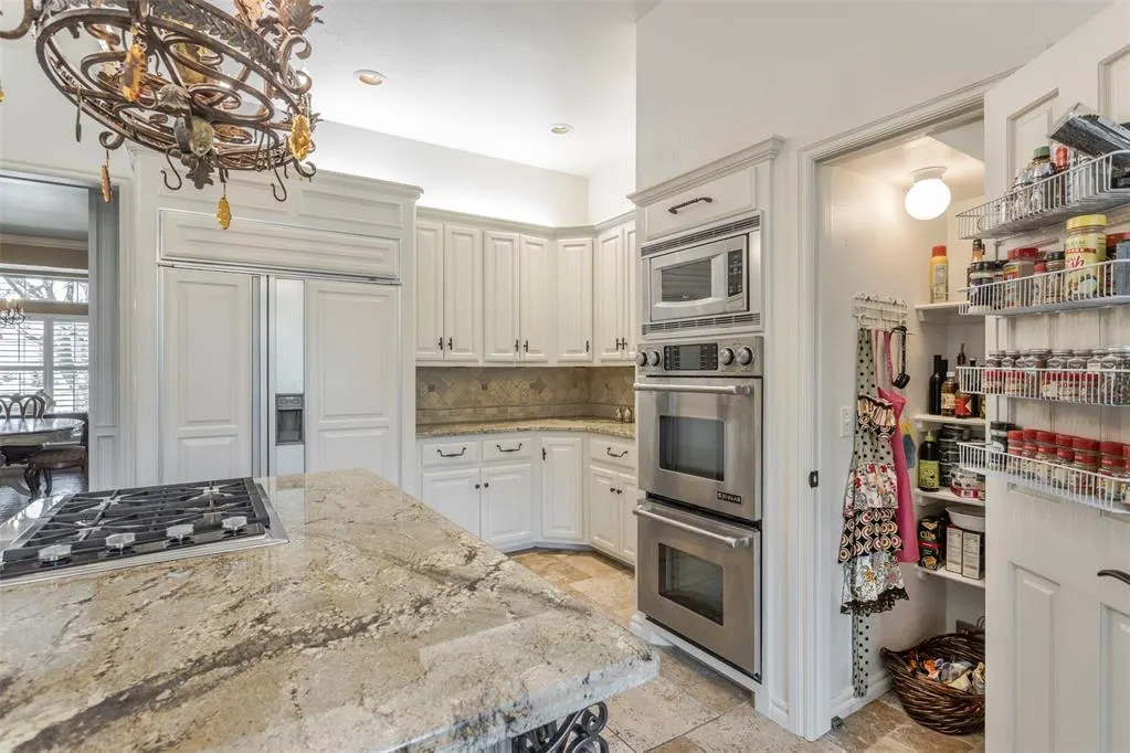 Photo 15 — 4808 South Lake Drive, Norman, OK 73072