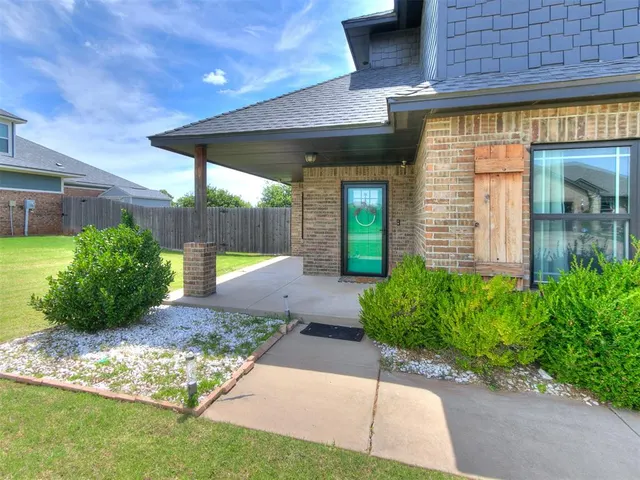 Photo 3 — 9517 Sullivan Avenue, Yukon, OK 73099
