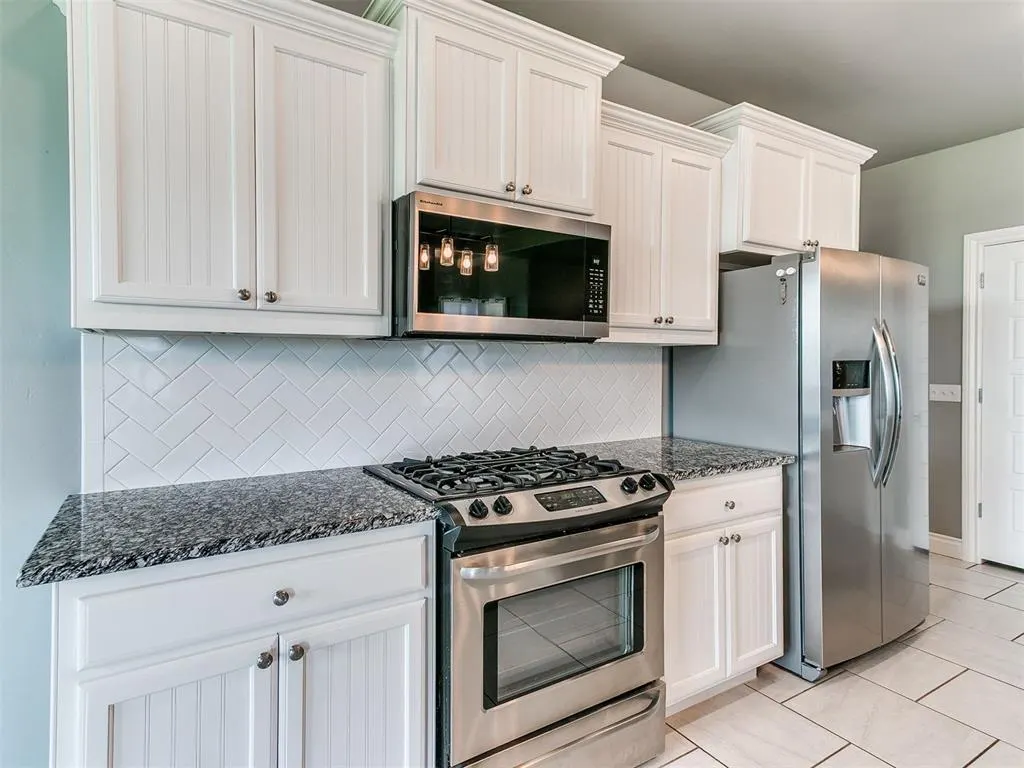 Photo 14 — 9517 Sullivan Avenue, Yukon, OK 73099