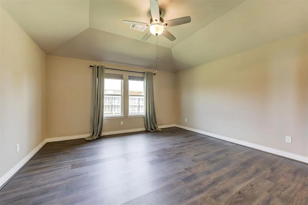 Photo 21 — 19117 Hecho Drive, Edmond, OK 73012