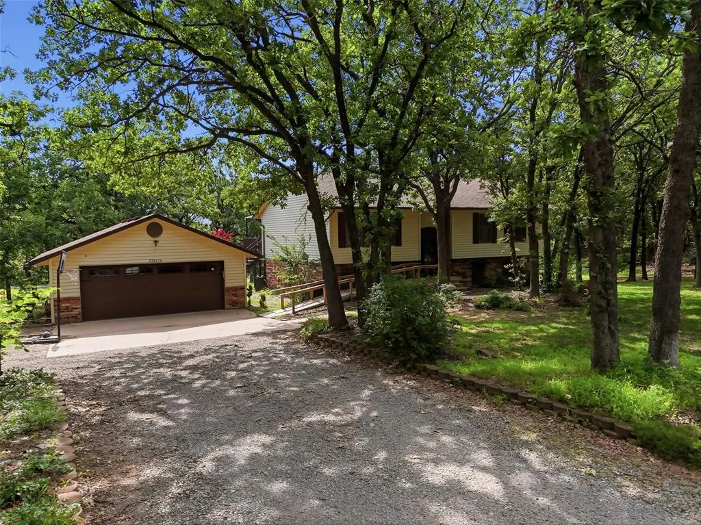 Photo 2 — 870776 S Hickory Lane, Chandler, OK 74834