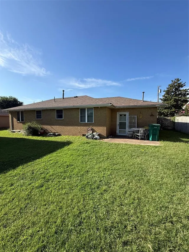 Front exterior — 8713 NE 25th Street, Spencer, OK 73084