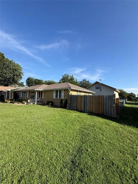 Photo 3 — 8713 NE 25th Street, Spencer, OK 73084