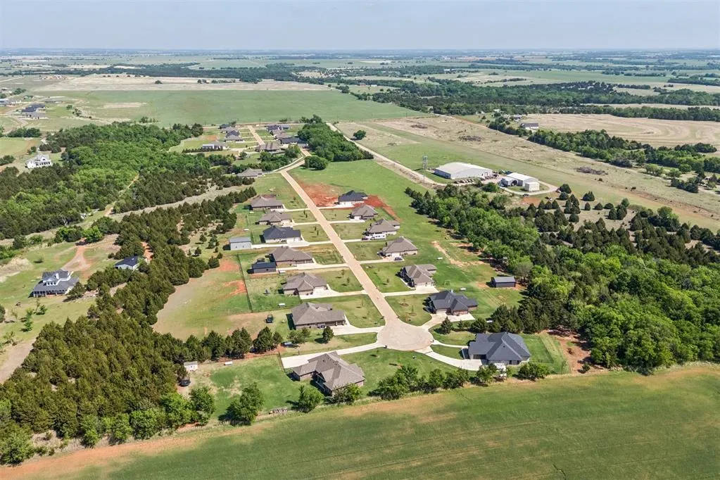 Photo 4 — 9560 Regado Court, Guthrie, OK 73044