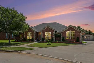 Sold home at 425 Summit Way