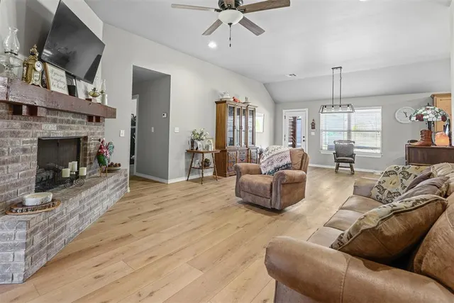 Photo 4 — 1707 N 4th Avenue, Purcell, OK 73080