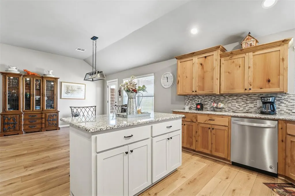 Photo 14 — 1707 N 4th Avenue, Purcell, OK 73080