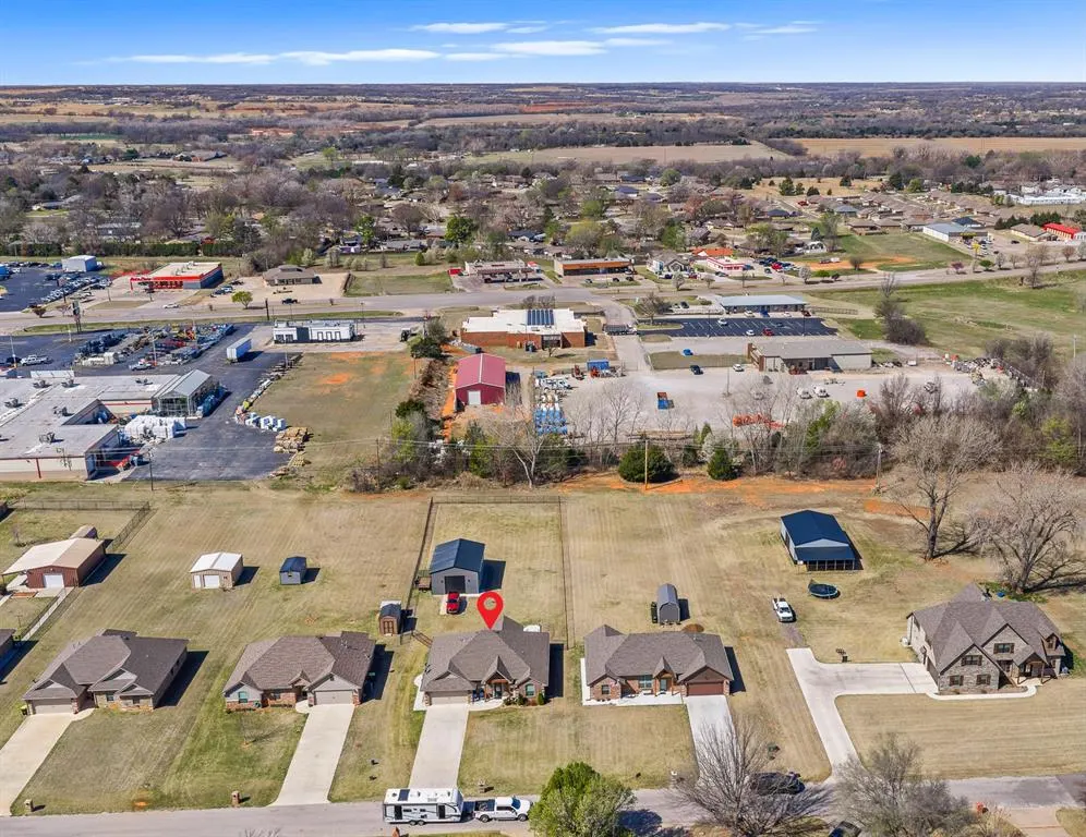 Photo 38 — 1707 N 4th Avenue, Purcell, OK 73080