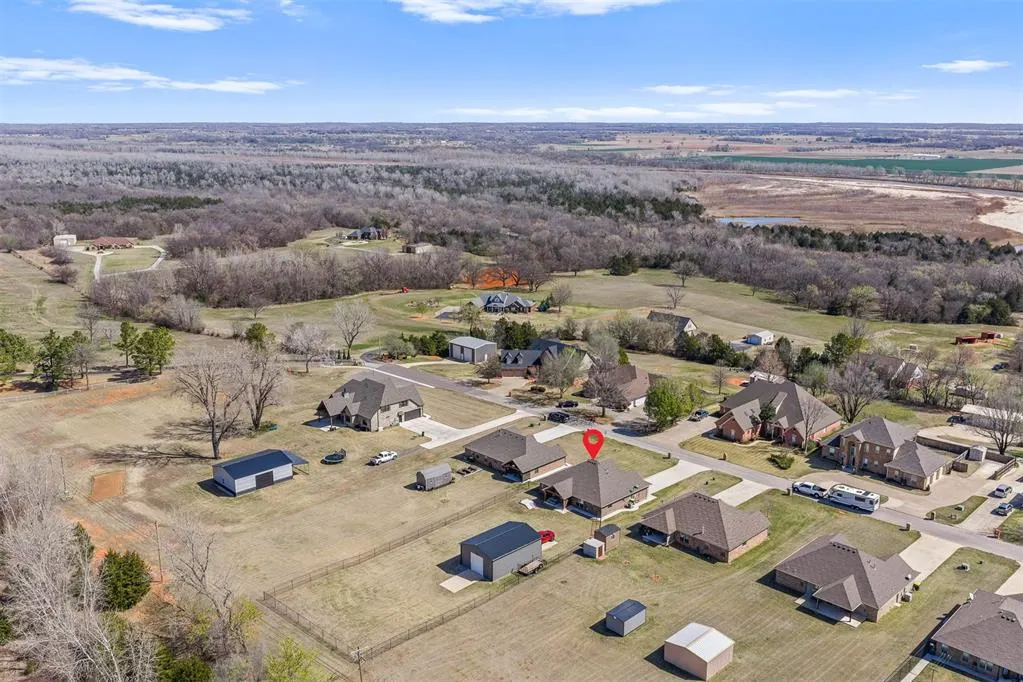 Photo 42 — 1707 N 4th Avenue, Purcell, OK 73080