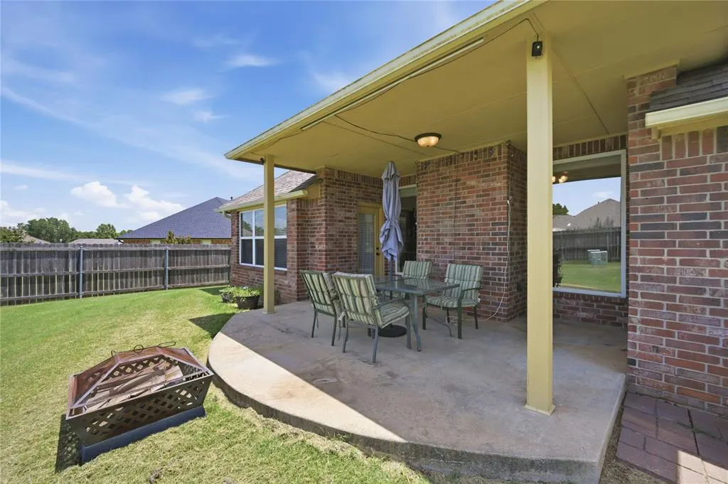 Photo 37 — 1610 Happy Valley, Shawnee, OK 74804
