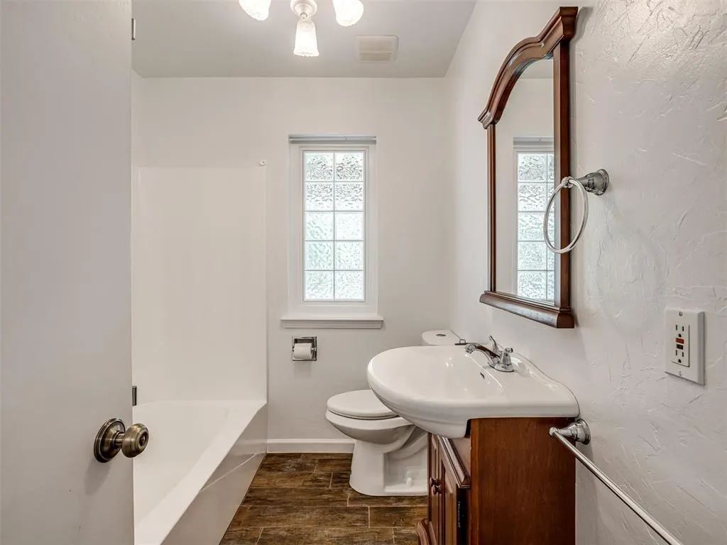 Photo 30 — 1899 Williams Drive, Choctaw, OK 73020