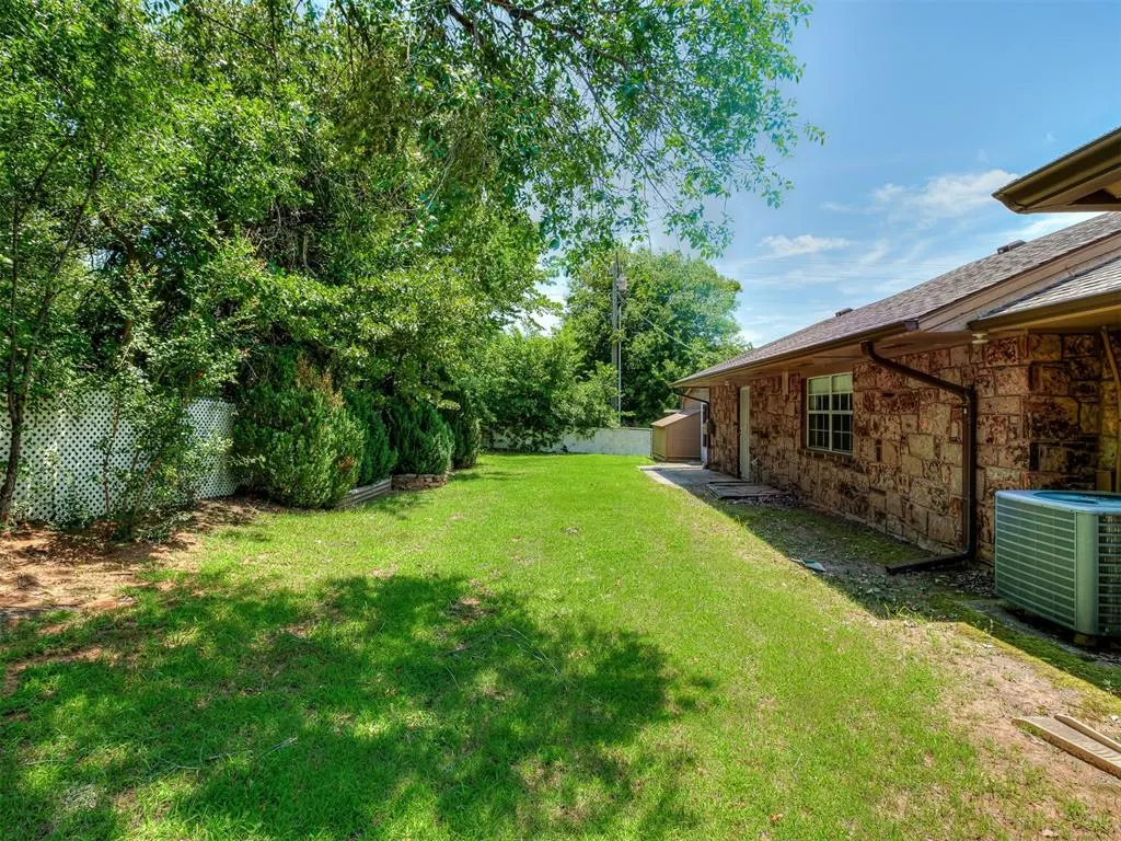 Photo 38 — 1899 Williams Drive, Choctaw, OK 73020