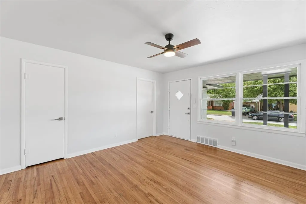Photo 8 — 4901 N Woodward Avenue, Oklahoma City, OK 73112