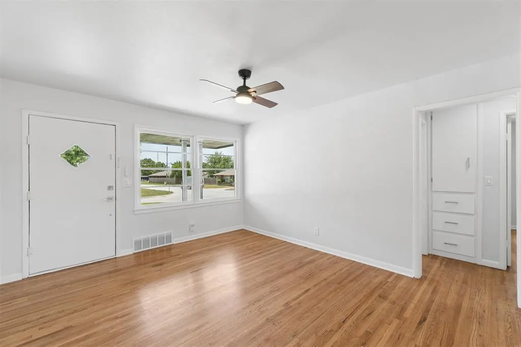 Photo 9 — 4901 N Woodward Avenue, Oklahoma City, OK 73112