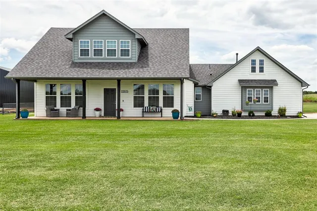 Photo 2 — 22575 Ranch Road, Purcell, OK 73080