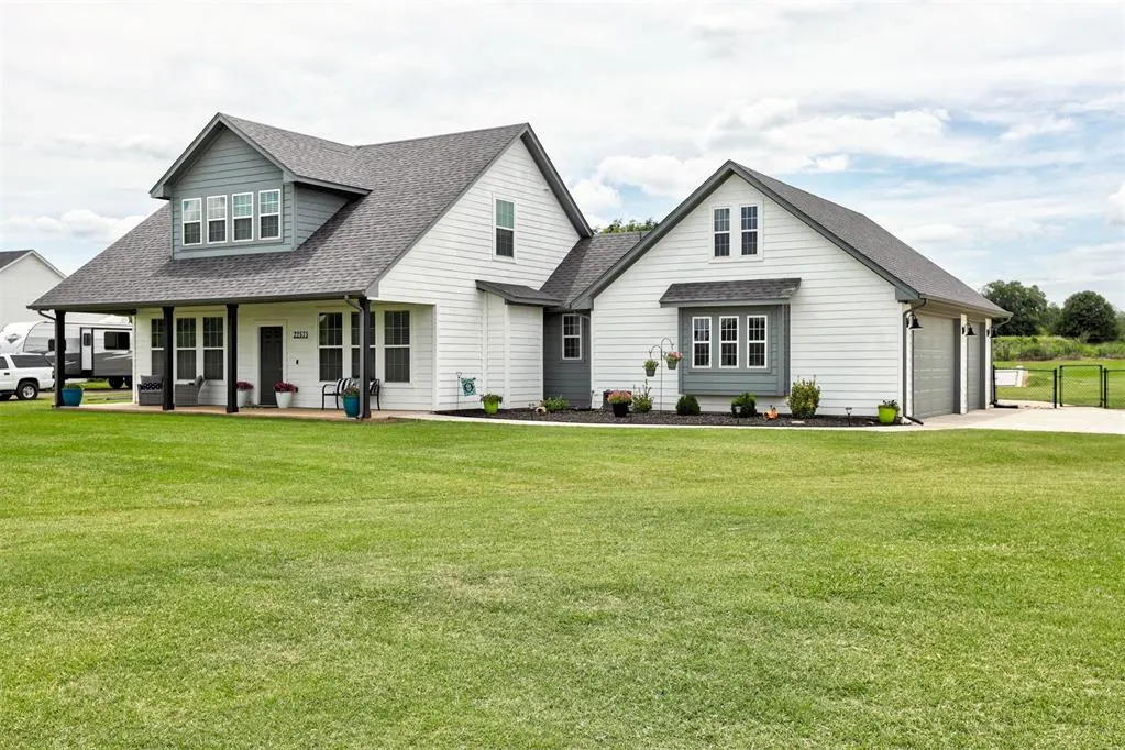 Photo 4 — 22575 Ranch Road, Purcell, OK 73080