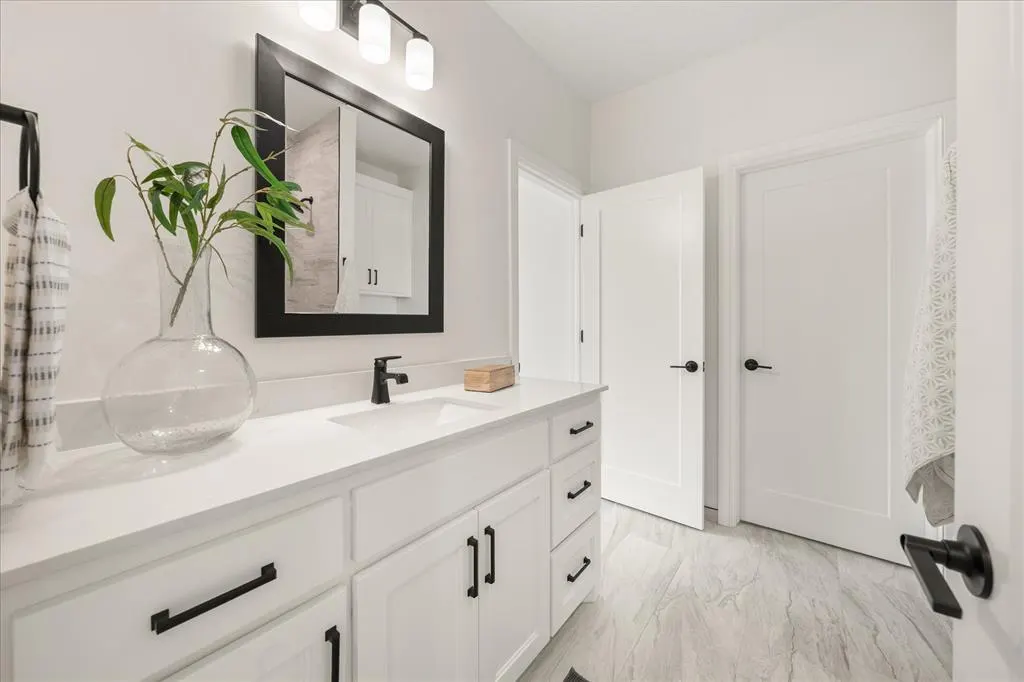 Photo 40 — 2387 NW 225th Street, Edmond, OK 73025
