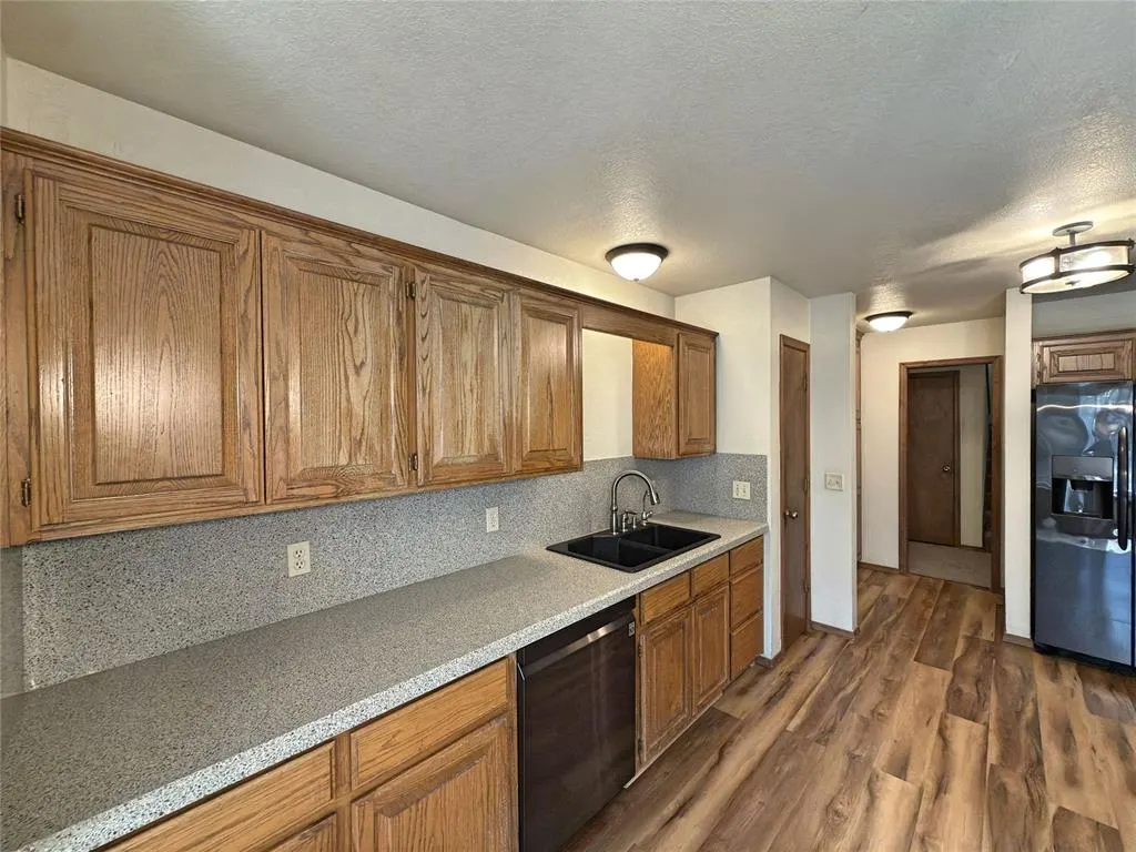 Photo 16 — 3001 Harriet Street, Oklahoma City, OK 73131