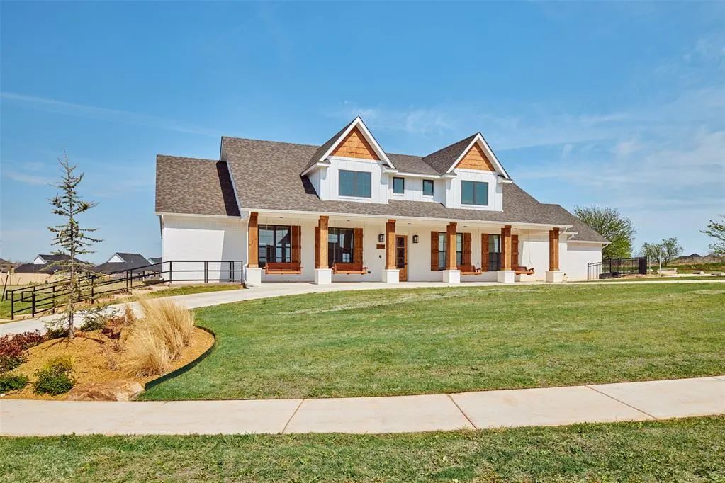 Photo 2 — 1412 SW 163rd Street, Oklahoma City, OK 73170