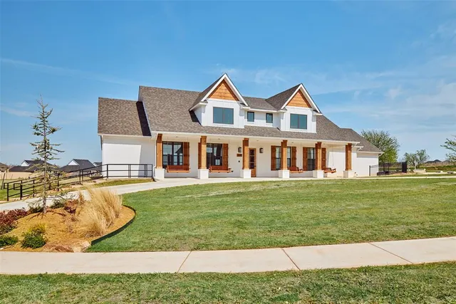 Photo 2 — 1412 SW 163rd Street, Oklahoma City, OK 73170