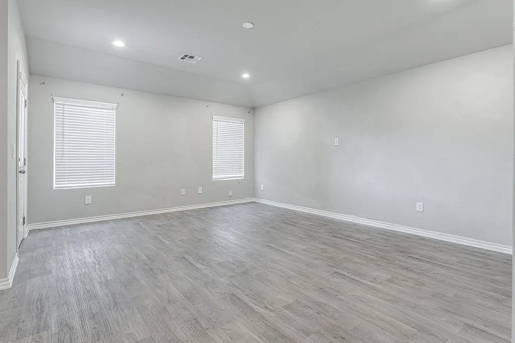 Photo 15 — 4405 Montage Boulevard, Mustang, OK 73064