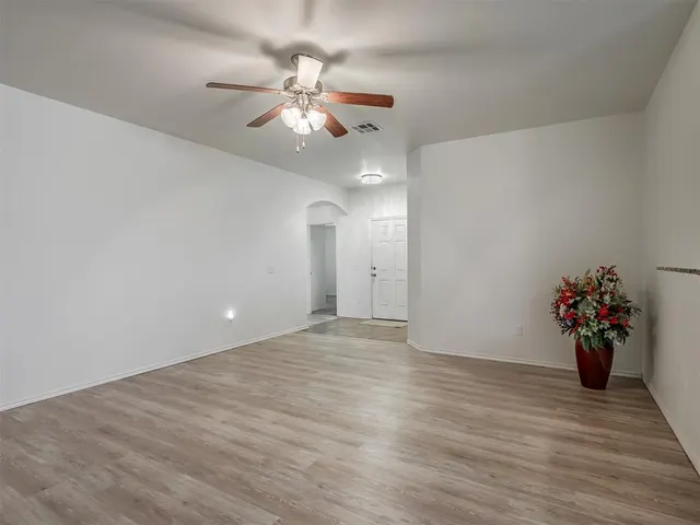 Photo 8 — 2401 NW 194th Street, Edmond, OK 73012