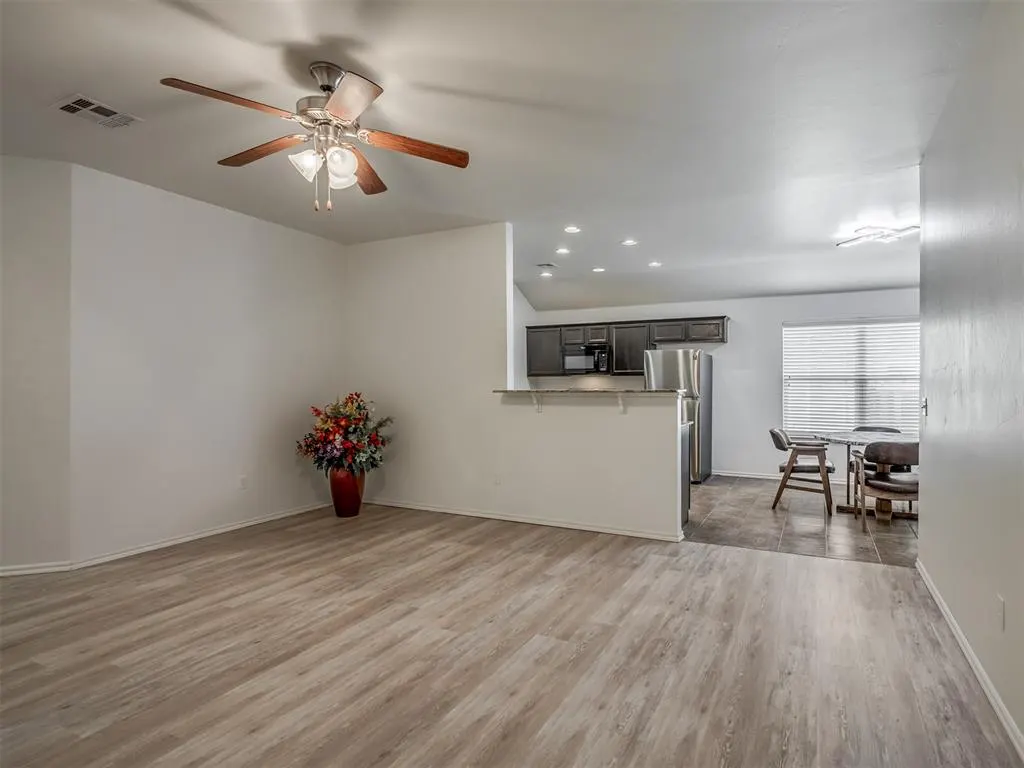 Photo 10 — 2401 NW 194th Street, Edmond, OK 73012