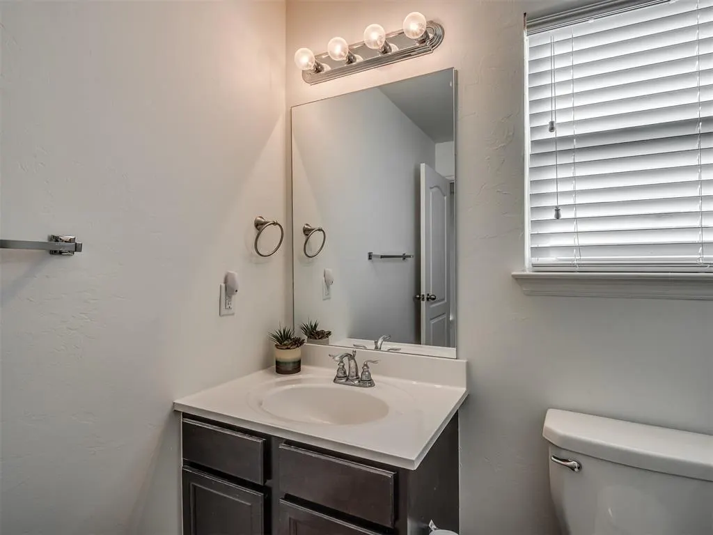 Photo 32 — 2401 NW 194th Street, Edmond, OK 73012