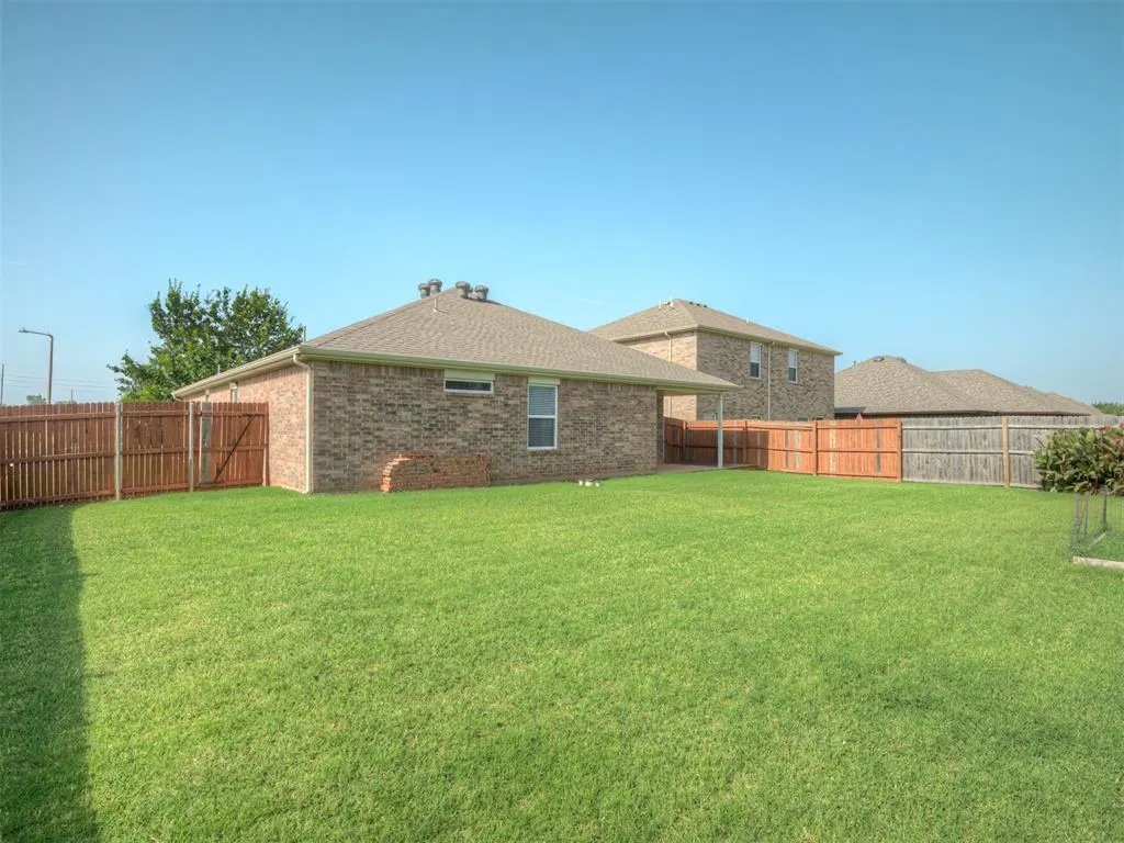 Photo 42 — 2401 NW 194th Street, Edmond, OK 73012