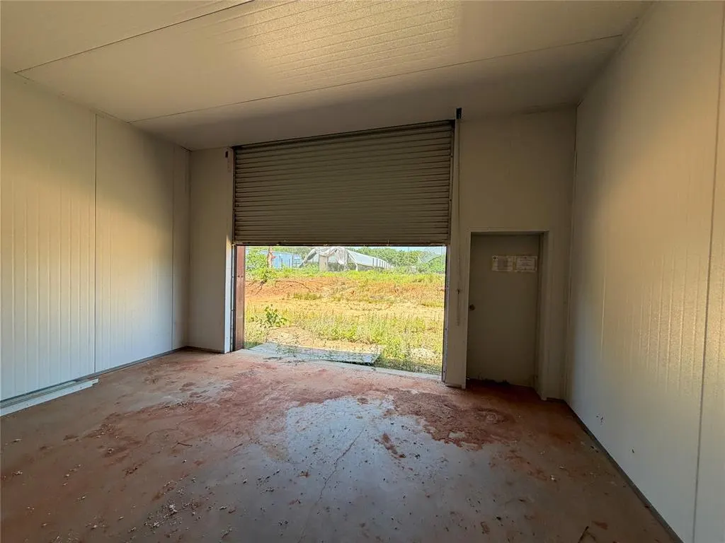 Photo 13 — 23394 E Hill Drive, Tecumseh, OK 74873
