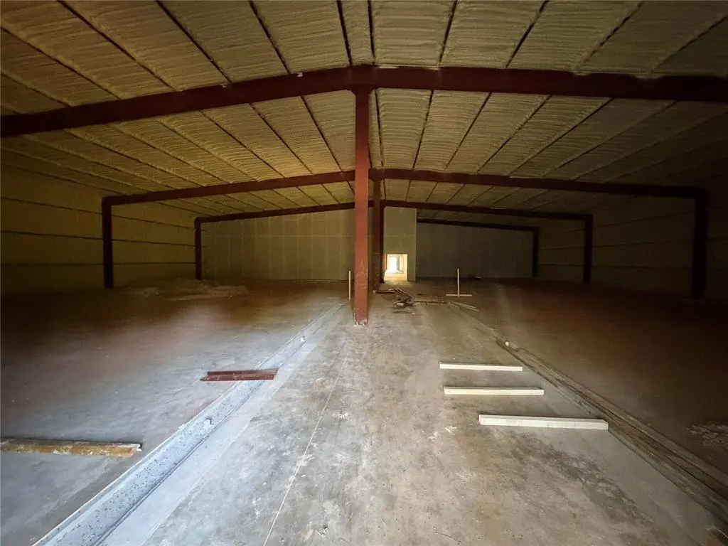 Photo 15 — 23394 E Hill Drive, Tecumseh, OK 74873