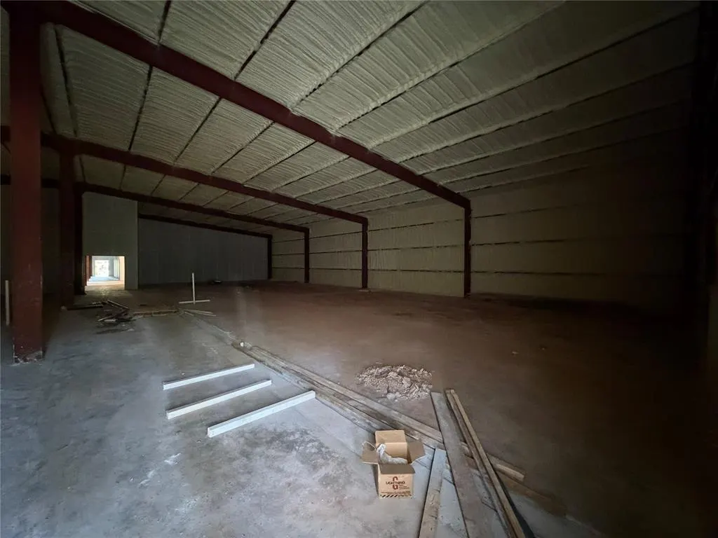 Photo 17 — 23394 E Hill Drive, Tecumseh, OK 74873