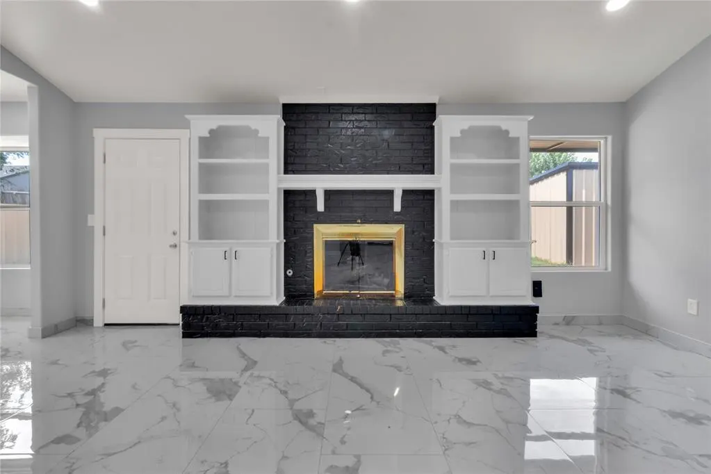 Photo 7 — 2413 SW 100th Street, Oklahoma City, OK 73159