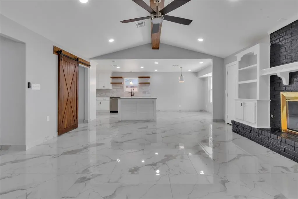 Photo 8 — 2413 SW 100th Street, Oklahoma City, OK 73159