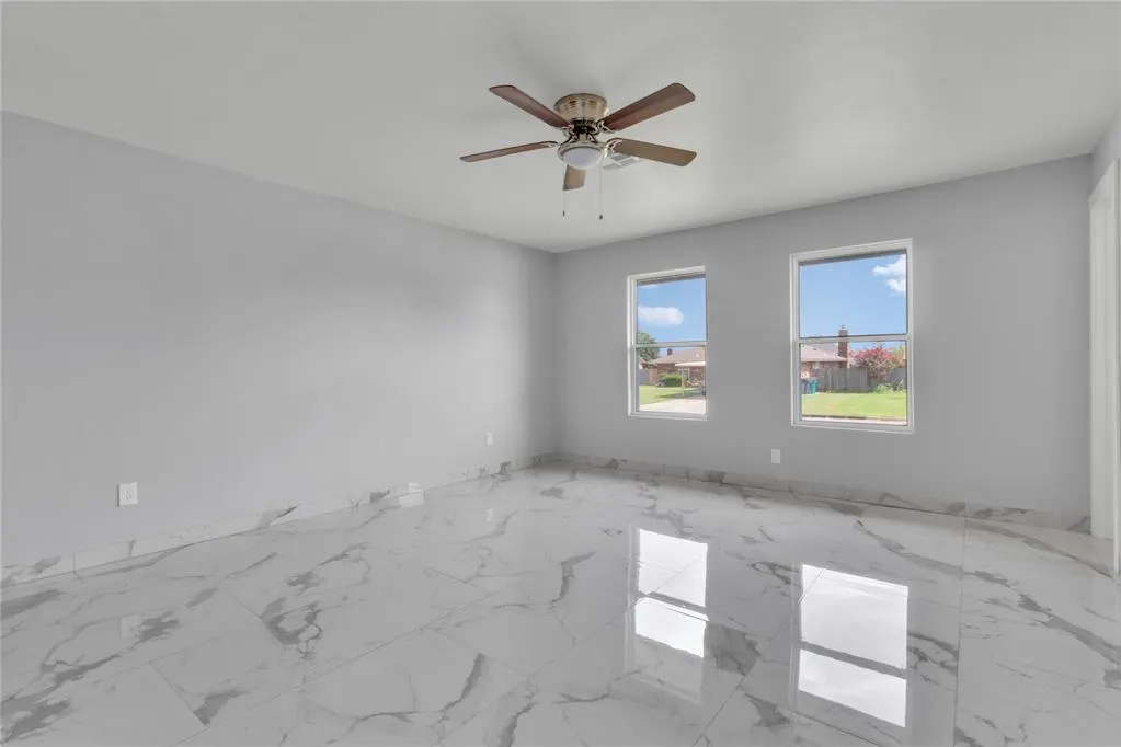 Photo 22 — 2413 SW 100th Street, Oklahoma City, OK 73159