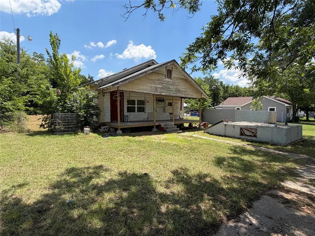 Front exterior — 40 Jefferson Street, Seminole, OK 74868
