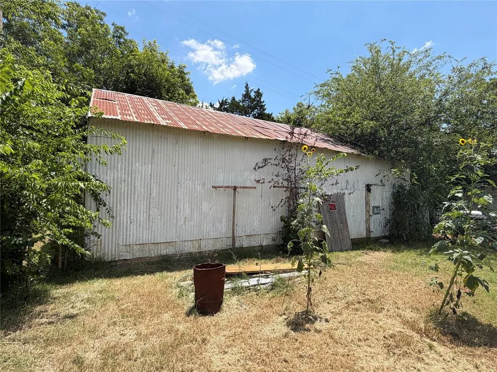 Photo 18 — 40 Jefferson Street, Seminole, OK 74868