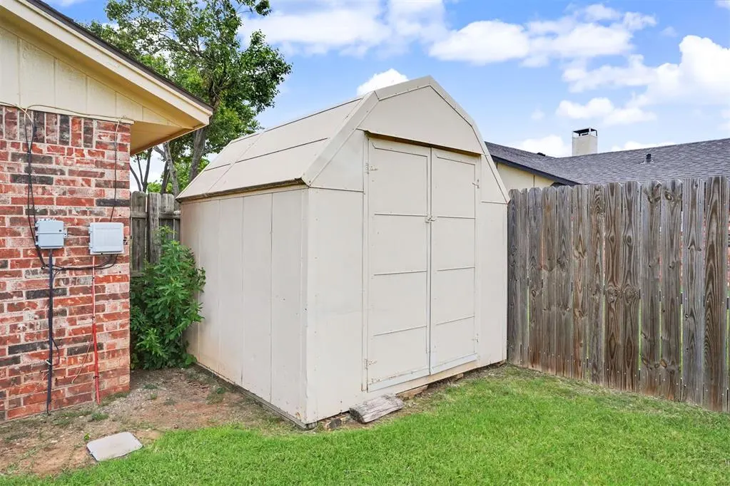 Photo 45 — 712 Canterbury Boulevard, Altus, OK 73521