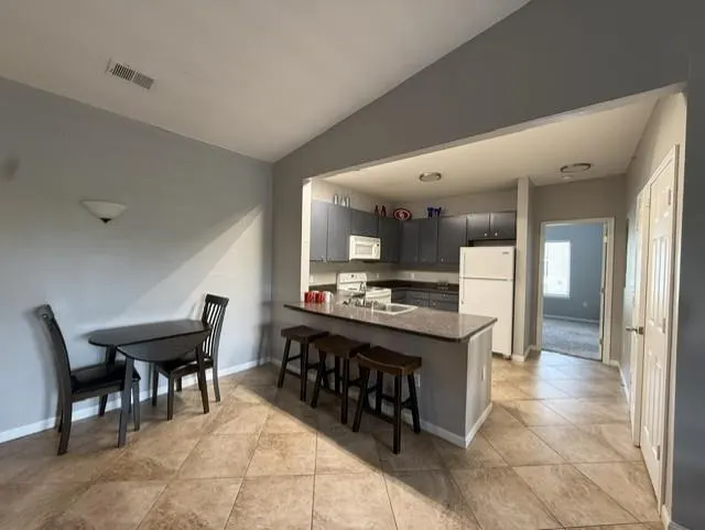 Photo 2 — 2200 Classen Boulevard 2134, Norman, OK 73071