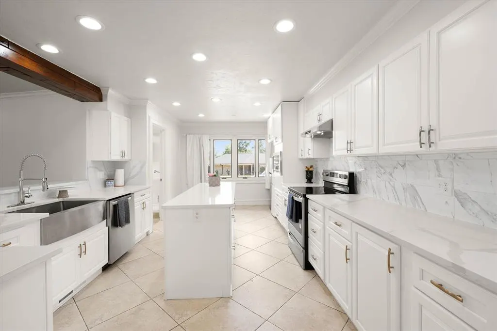 Photo 21 — 3001 Raintree Road, Oklahoma City, OK 73120