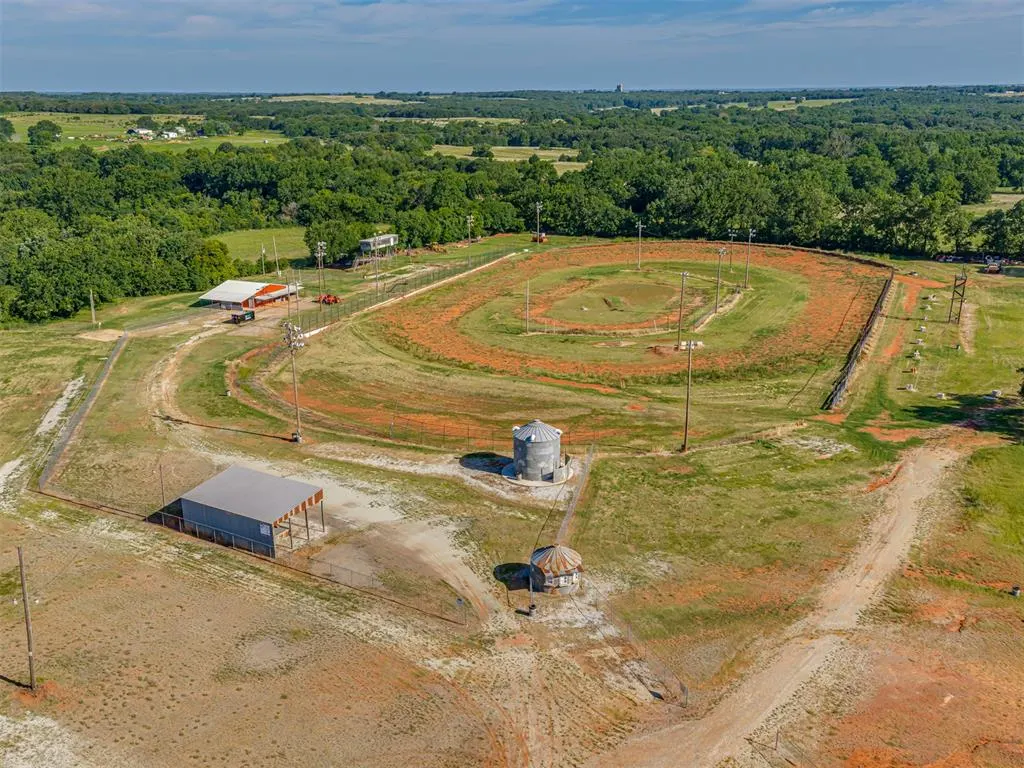 Photo 26 — 343250 E 1000 Road, Meeker, OK 74855