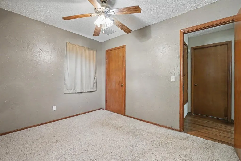 Photo 28 — 105 W Maple Street, Cordell, OK 73632